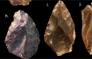 Каменные орудия были найдены на известной палеолитической стоянке Джебель-Ирхуд